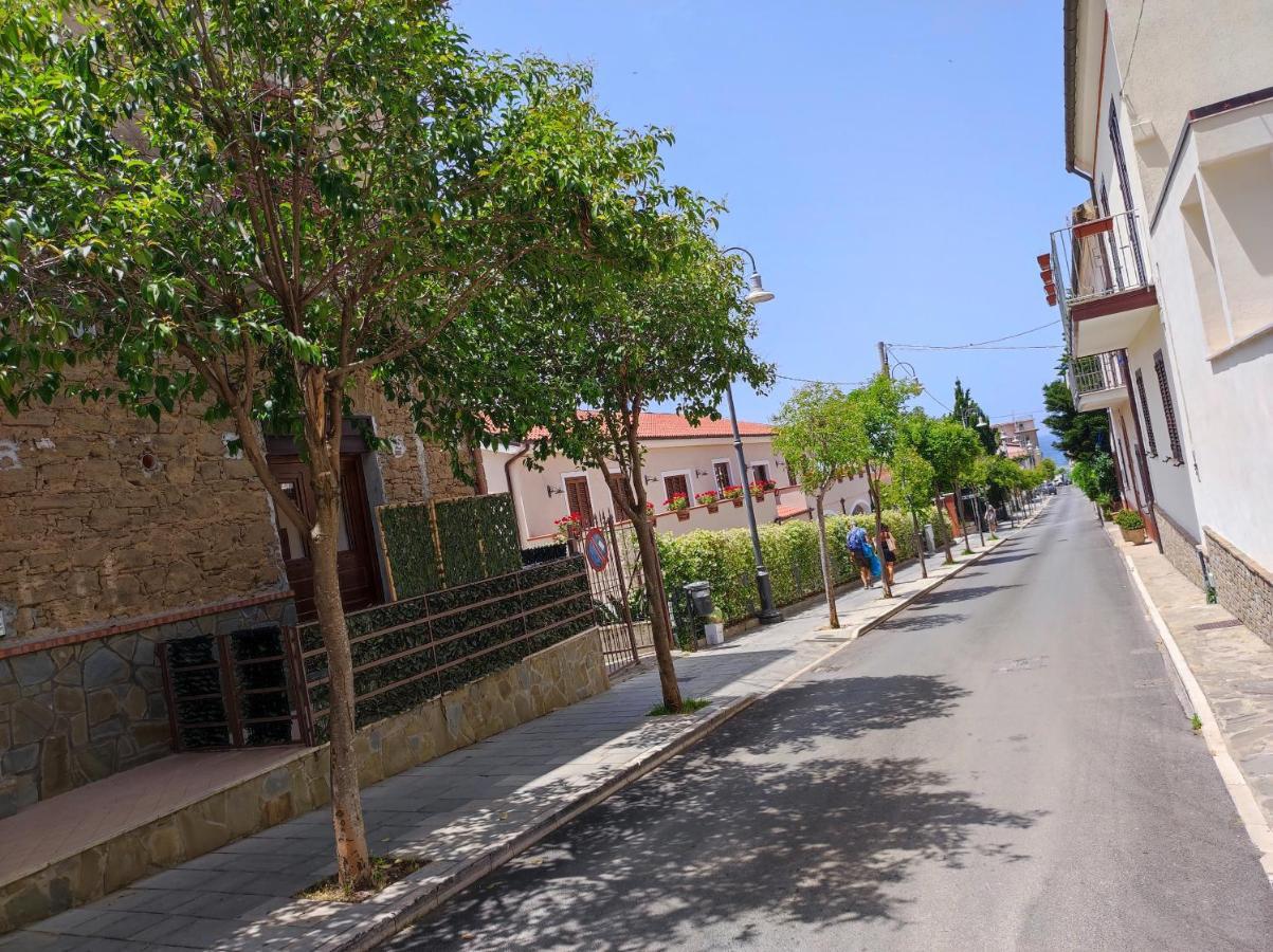 דירות San Marco di Castellabate Cilento Relax San Marco Castellabate Jml מראה חיצוני תמונה